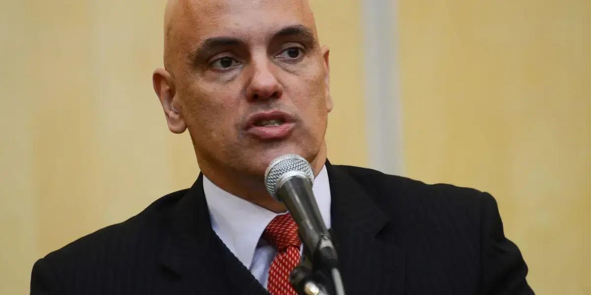 Alexandre de Moraes afirma que Braga Netto possui provas e nega novo prazo para defesa