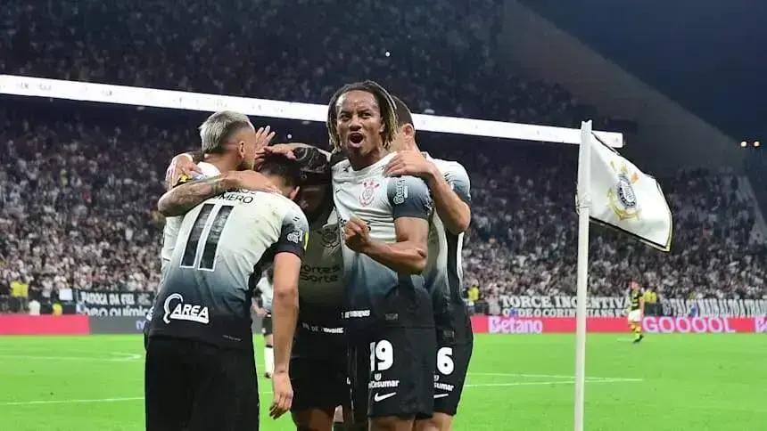 Corinthians supera Universidad Central e avança na Libertadores 2025