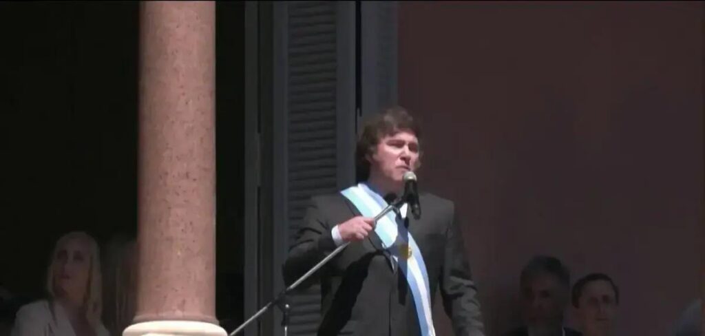 Governo Milei: Utilização de termos preconceituosos em nova legislação sobre deficiência