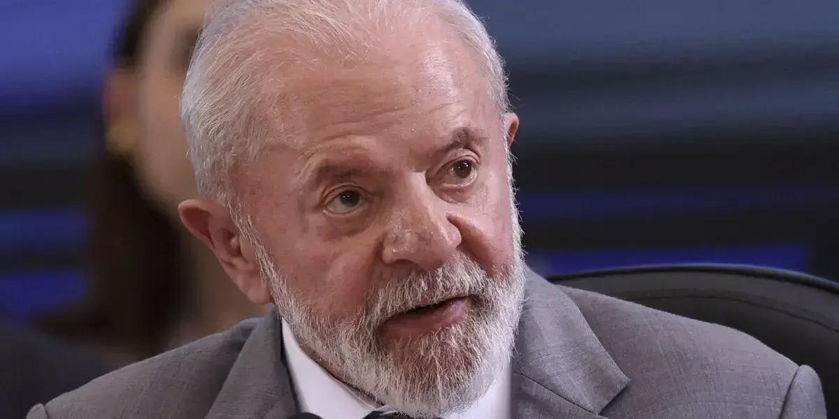 Lula lança edital para construção do túnel Santos-Guarujá em São Paulo