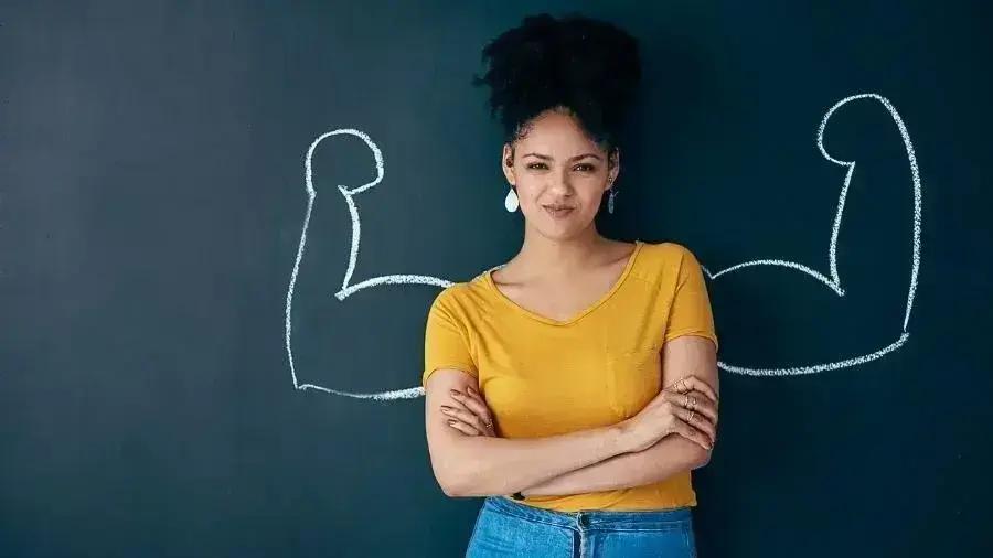 93% das mulheres contribuem financeiramente em casa: desafios e conquistas