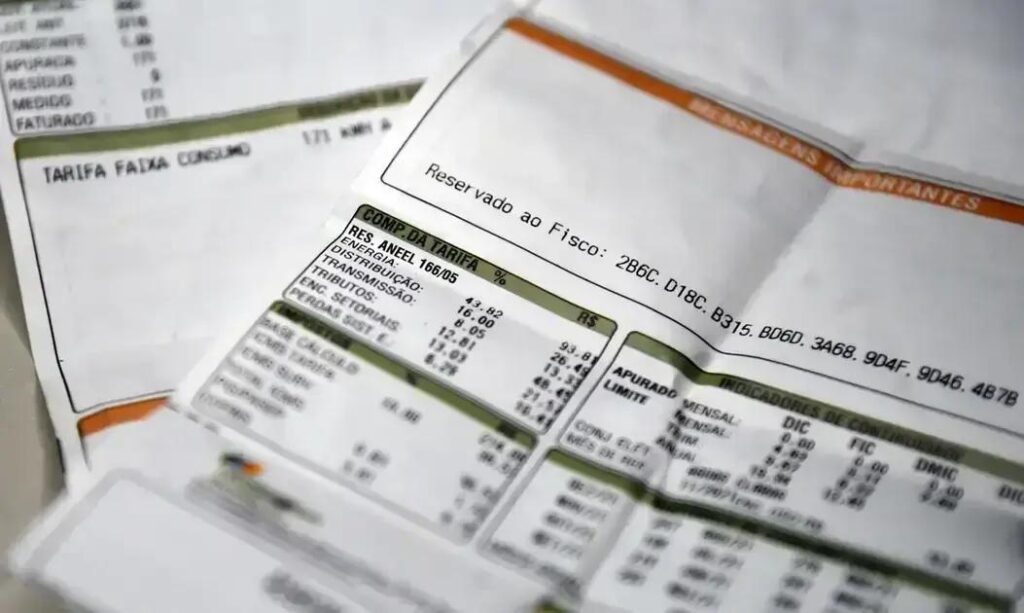 ANEEL mantém bandeira verde em março, reduzindo tarifas de energia