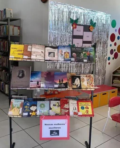 Biblioteca de Timóteo homenageia escritoras em evento especial