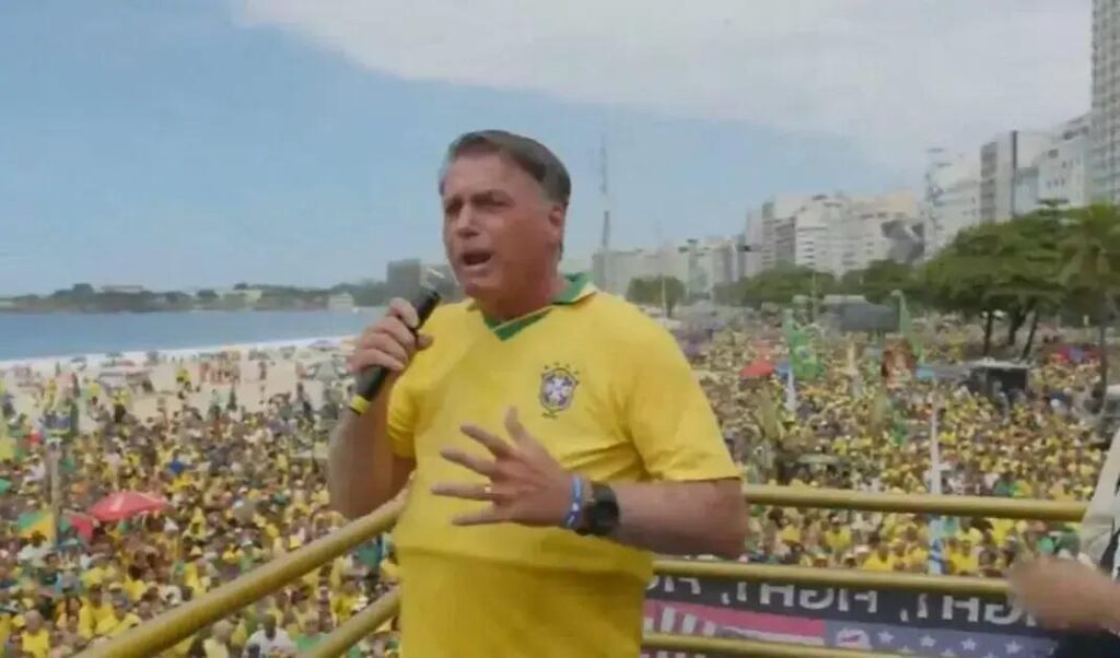 Bolsonaro destaca apoio de Kassab para a aprovação da anistia