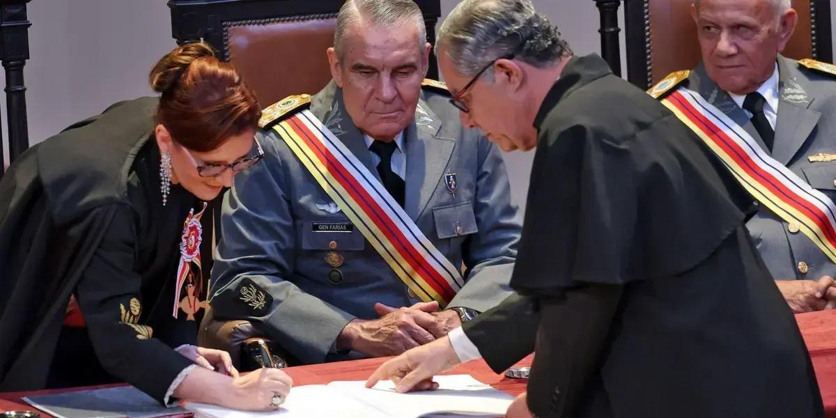 Bolsonaro pode enfrentar julgamento por crime militar, diz presidente do STM