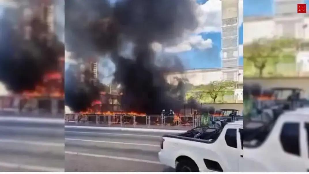 Incêndio Danificou Carros Alegóricos de Escolas de Samba na Zona Oeste de SP