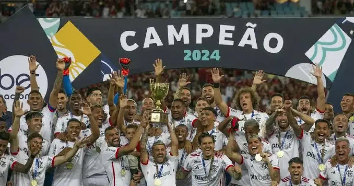 Premiação do Campeonato Carioca: Flamengo e Fluminense em disputa acirrada