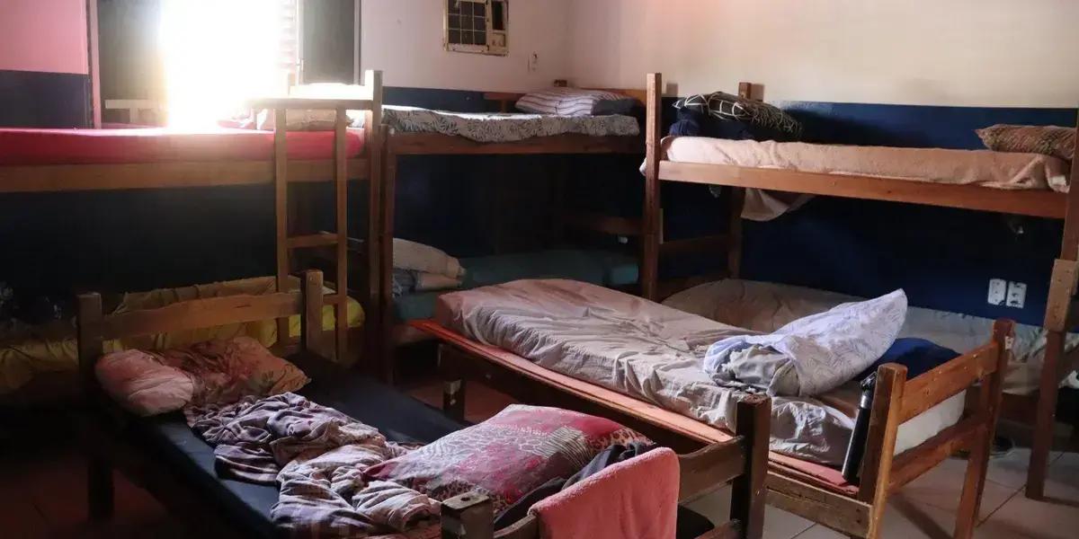 Relatório denuncia violações de direitos em comunidades terapêuticas no Brasil