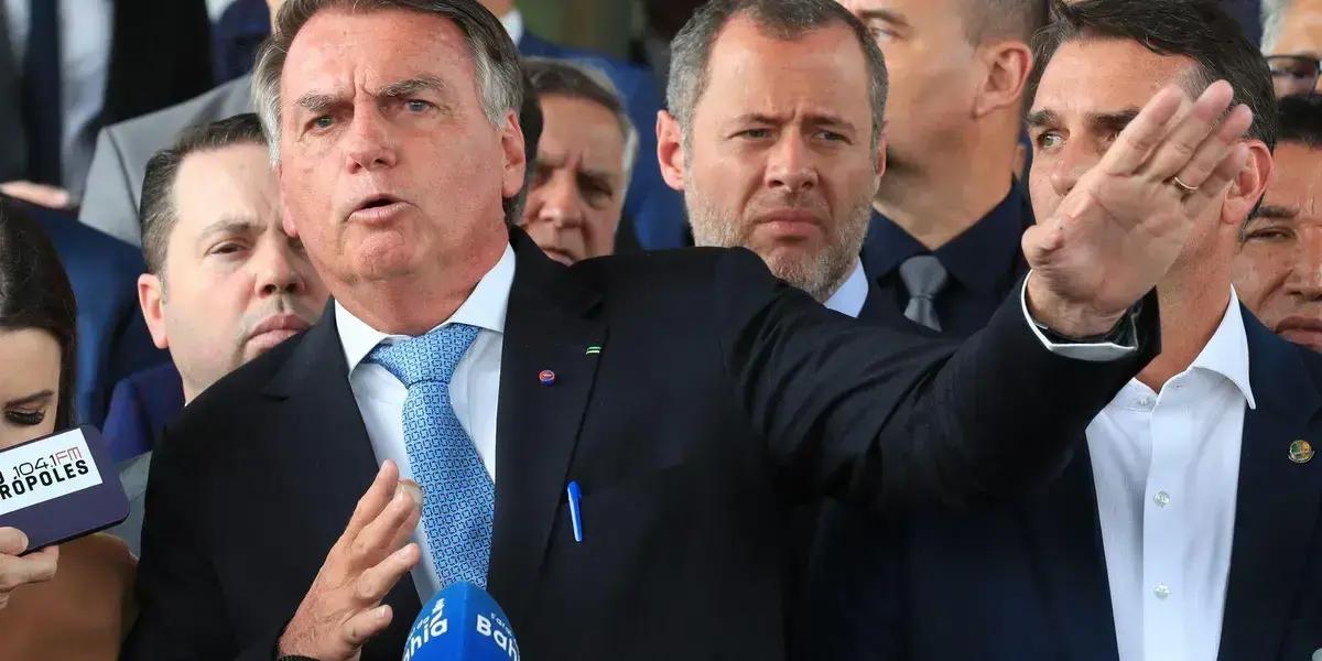 Supremo Tribunal Federal torna Bolsonaro réu: entenda as acusações