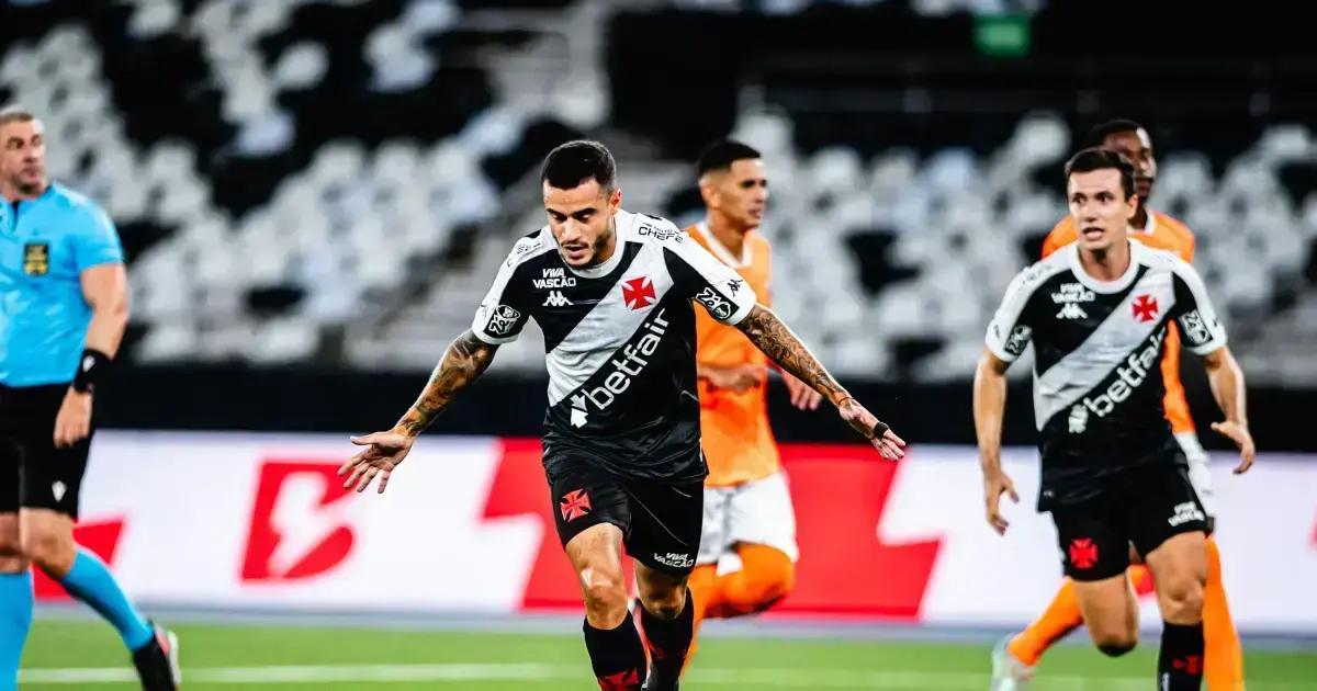 Vasco vence o Nova Iguaçu por 3 a 0 na Copa do Brasil com show de Coutinho