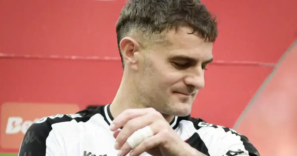 Vegetti destaca preparativos para duelo do Vasco contra Neymar na Série A
