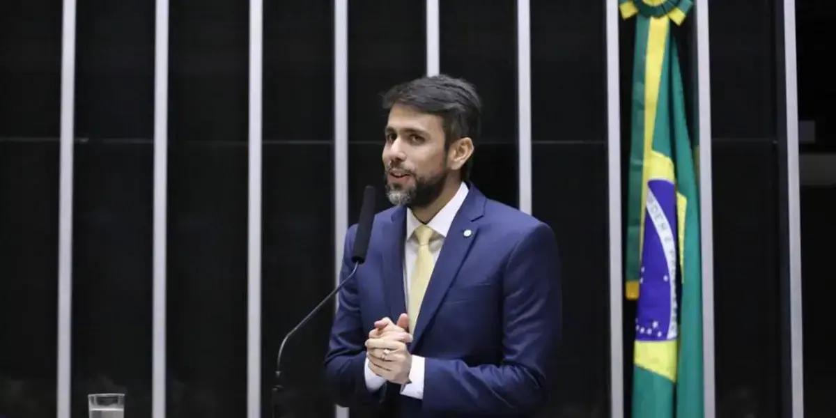 Deputado Pedro Lucas nega convite para assumir o Ministério das Comunicações