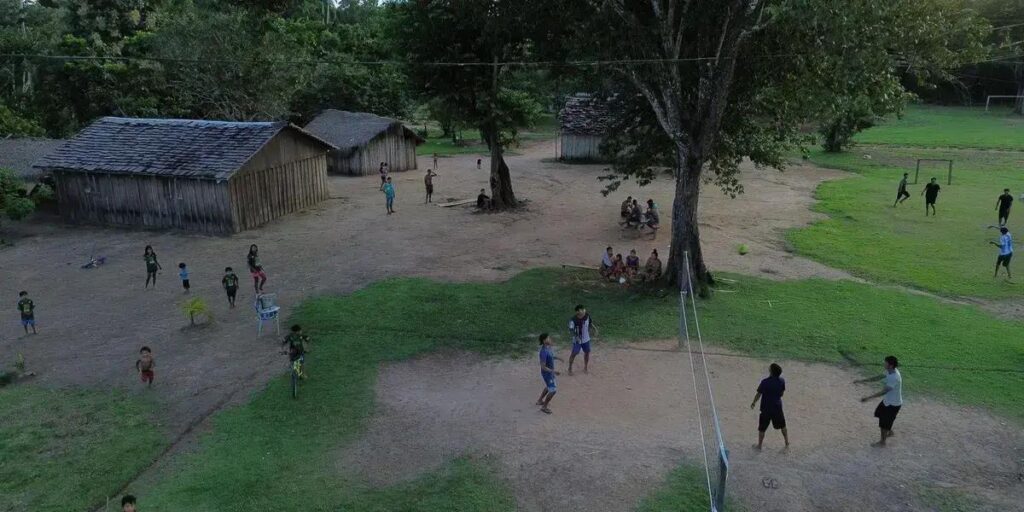 Desafios da Educação Digital para o Povo Rikbaktsa e as Tecnologias Emergentes