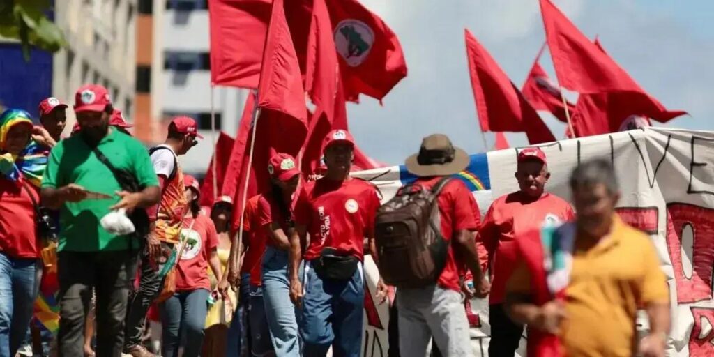 Jornada Nacional de Lutas promove 55 mobilizações pela reforma agrária no Brasil