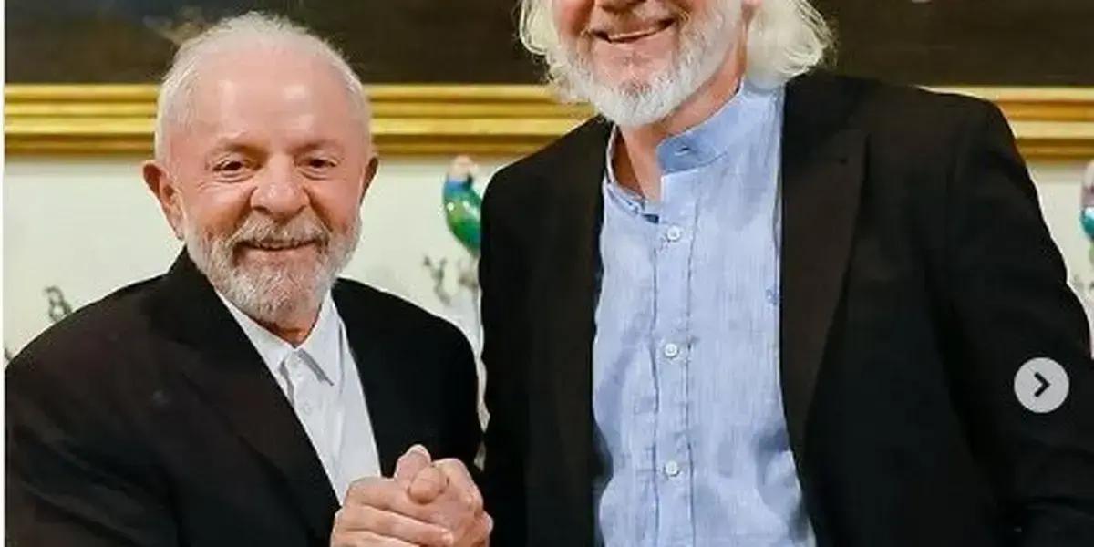 Lula se encontra com Julian Assange em Roma: liberdade de expressão em pauta