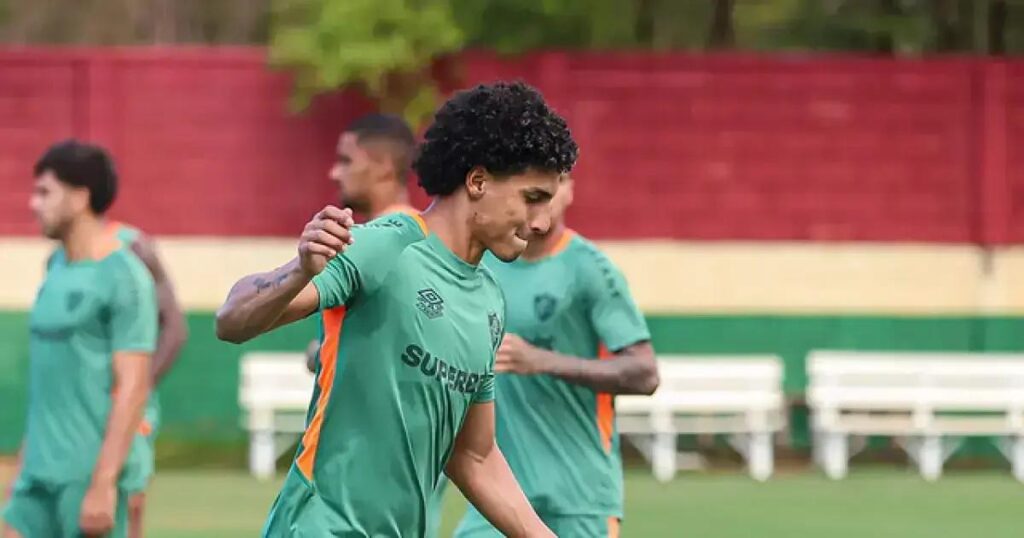 Recuperação de Fuentes avança e Renato Gaúcho anima torcedores do Fluminense