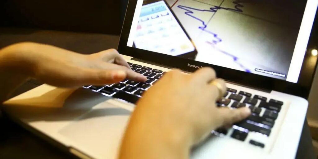 Setor de Serviços no Brasil registra alta de 0,8% entre janeiro e fevereiro