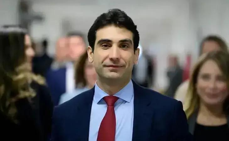 Copom eleva Selic a 14,75% e governo enfrenta desafios na economia