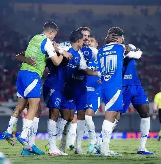 Cruzeiro avança às oitavas da Copa do Brasil e garante premiação milionária