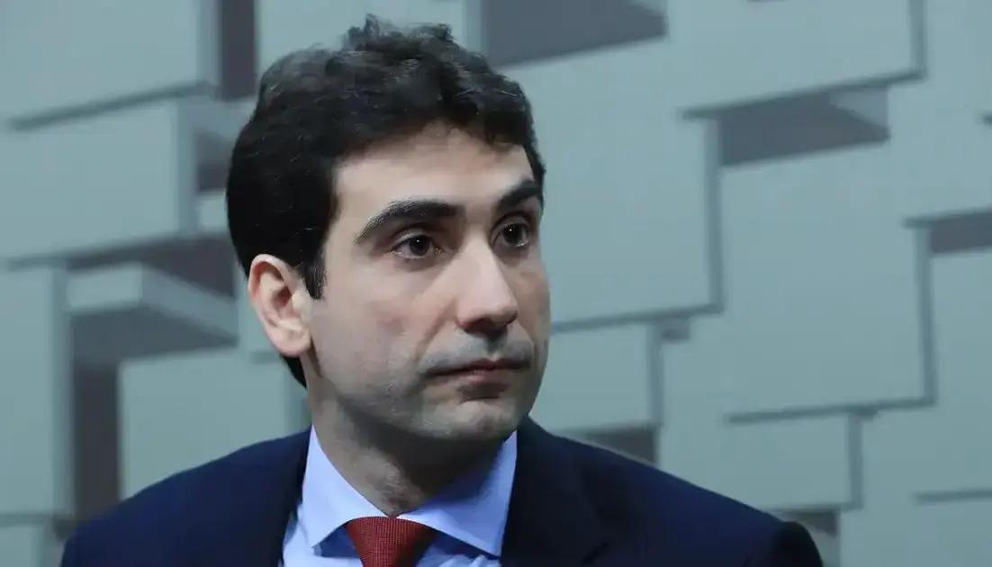 Expectativa de alta na Selic: mercado apostando em 14,75% ao ano