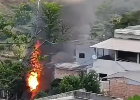 Família perde tudo em incêndio no bairro Gabiroba e campanha ajuda na recuperação