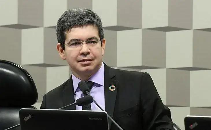 Frente Parlamentar prioriza PEC 29/2023 que promove saúde mental e transparência