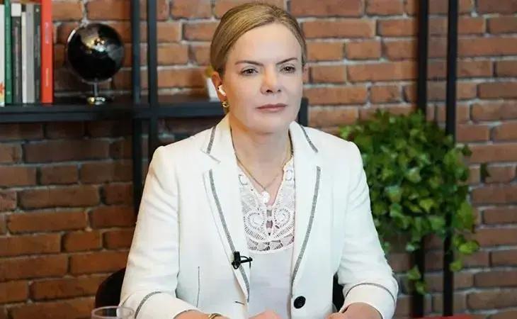Gleisi Hoffmann negocia para manter PDT na base do governo Lula
