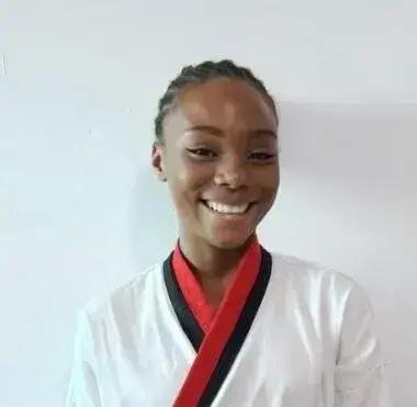 Isabele Madeira brilha no Rio Open e destaca talento do Taekwondo em Itabira
