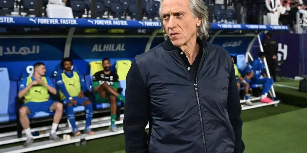 Jorge Jesus deixa comando do Al-Hilal e é cotado para seleção brasileira