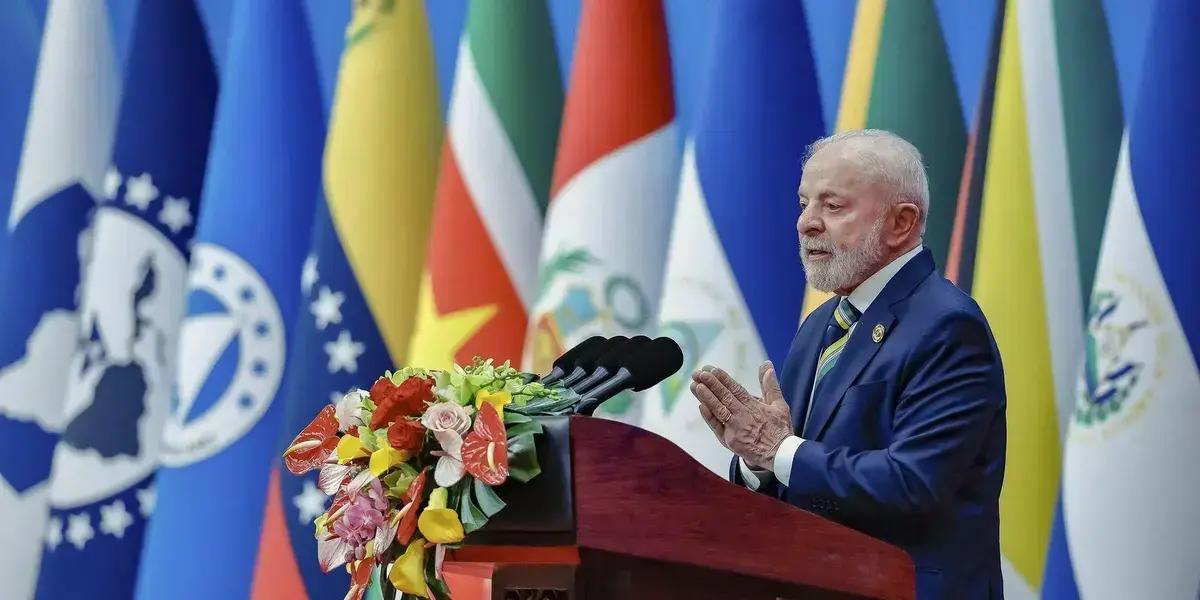 Lula propõe aprimoramento do multilateralismo na América Latina durante visita à China