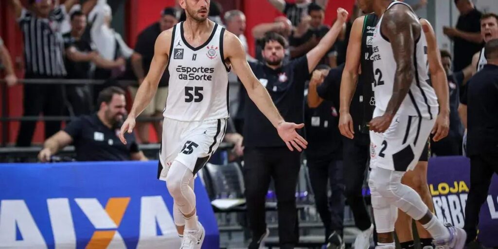 NBB 2025: Vasco, Flamengo e Corinthians garantem vaga nas quartas de final