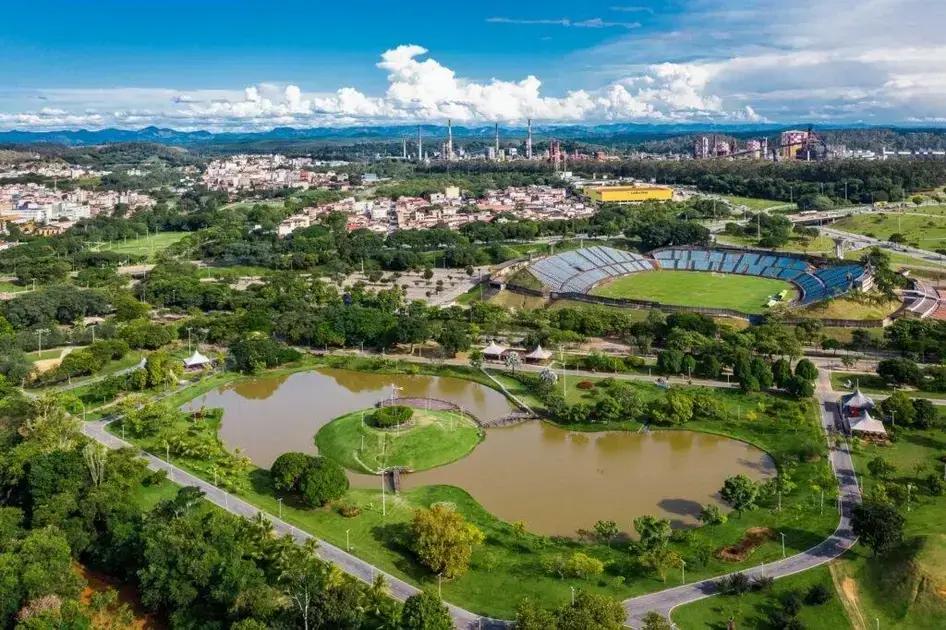 Sinergia: um novo espaço para colaboração no Vale do Aço