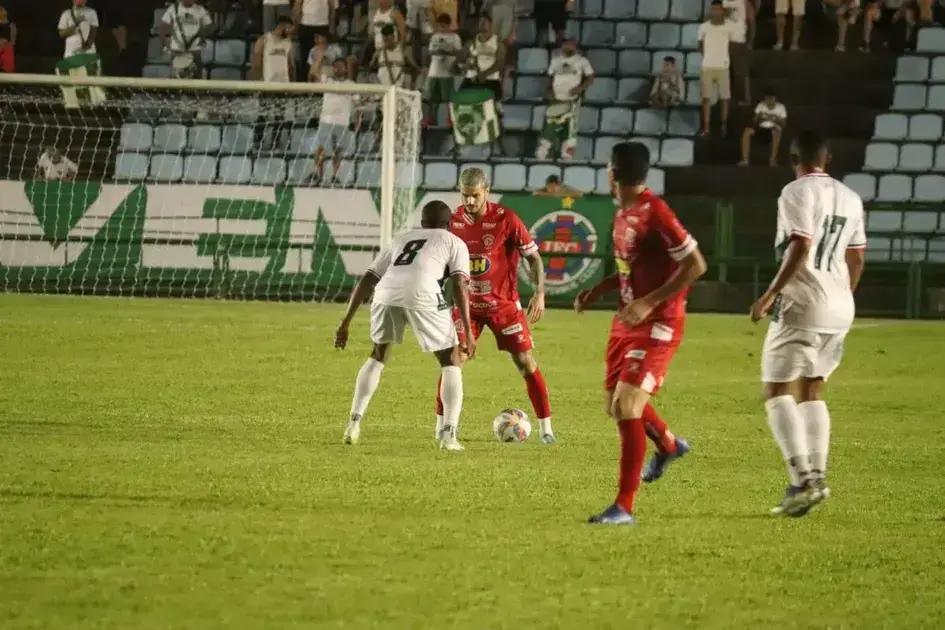 Valério e Ipatinga se enfrentam em busca da primeira vitória em casa