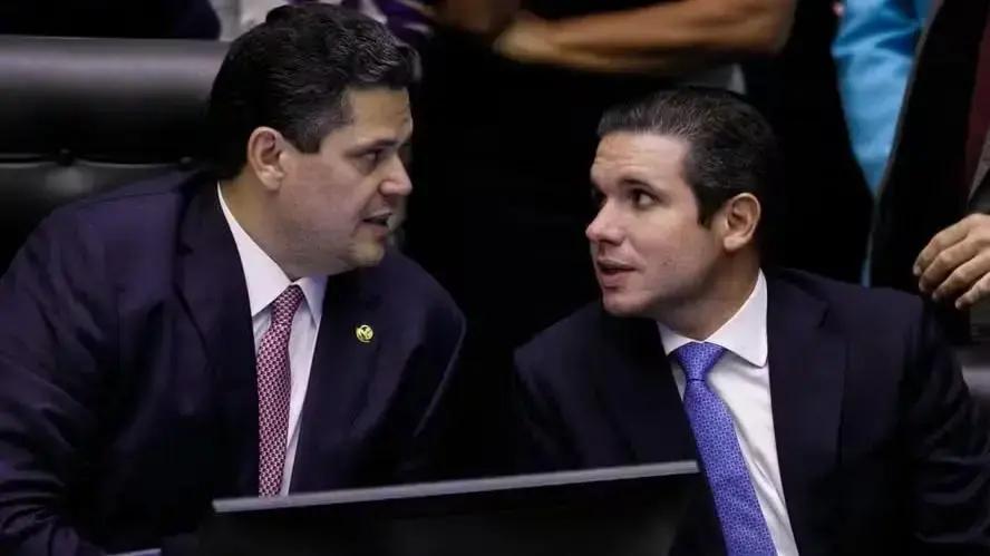 Congresso enfrenta paralisia: a realidade do regime 0 por 7