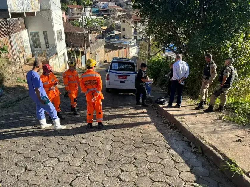 Corpo de Bombeiros encontra idoso desaparecido em Itabira após buscas