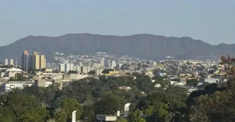 Defesa Civil de Minas Gerais alerta sobre baixa umidade do ar nos próximos dias