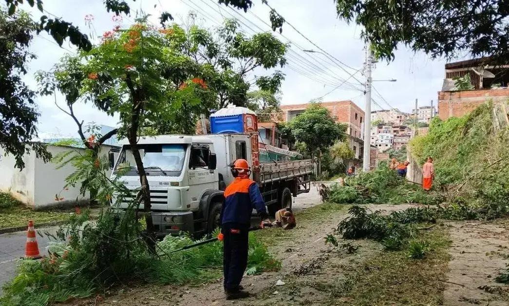 Ipatinga lança força-tarefa para limpeza e manutenção na Regional 8