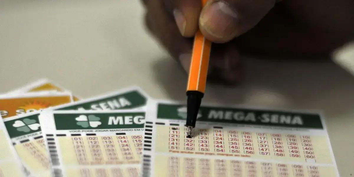 Mega-Sena acumula novamente: prêmio alcança R$ 100 milhões