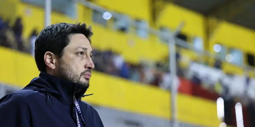 Arthur Elias fala sobre adaptação da seleção feminina à altitude em Quito