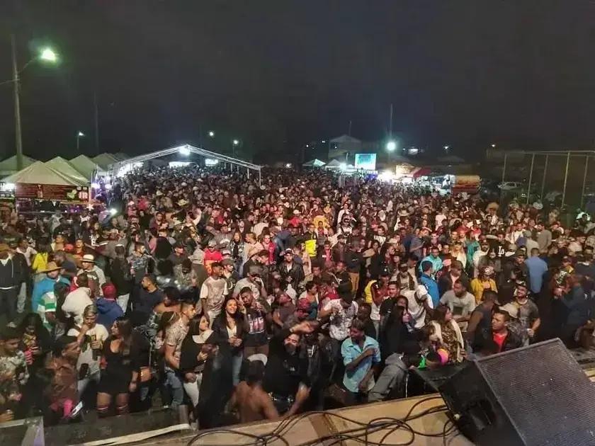 Cavalgada de Teixeiras celebra 30 anos de tradição em São Domingos do Prata