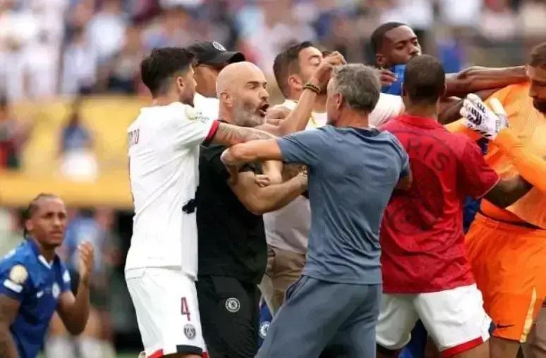 Confusão marca final do Mundial: Luis Enrique envolve-se em incidente com João Pedro