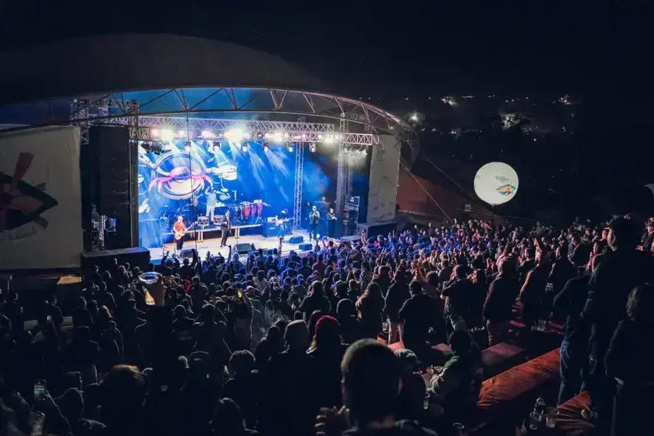 Festival de Inverno de Itabira: Abertura com Homenagens e Música