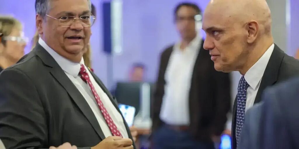 Flávio Dino manifesta apoio a Alexandre de Moraes após sanções dos EUA