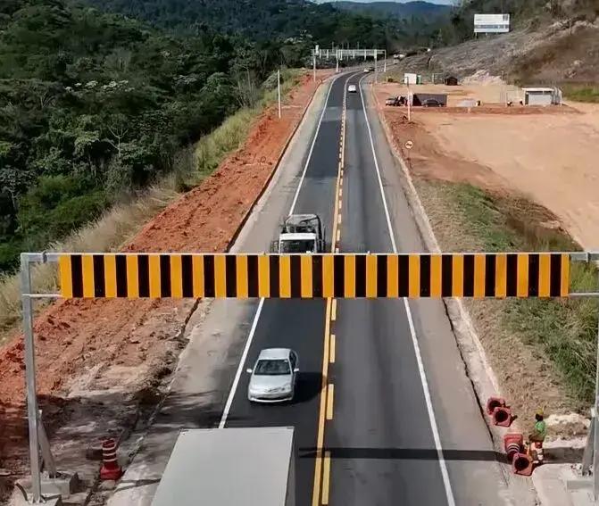 João Monlevade intensifica fiscalização contra desvio de caminhões do pedágio na BR-381