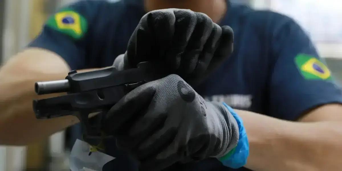 MPF aciona Justiça para contestar fiscalização de armas de CACs