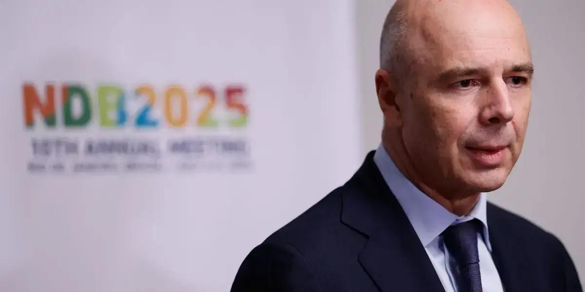 Rússia mantém planos de sistema de pagamento alternativo ao dólar no Brics