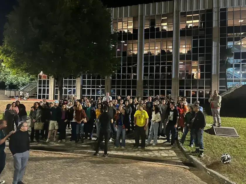 Servidores da Prefeitura de Itabira entram em estado de greve devido a cortes