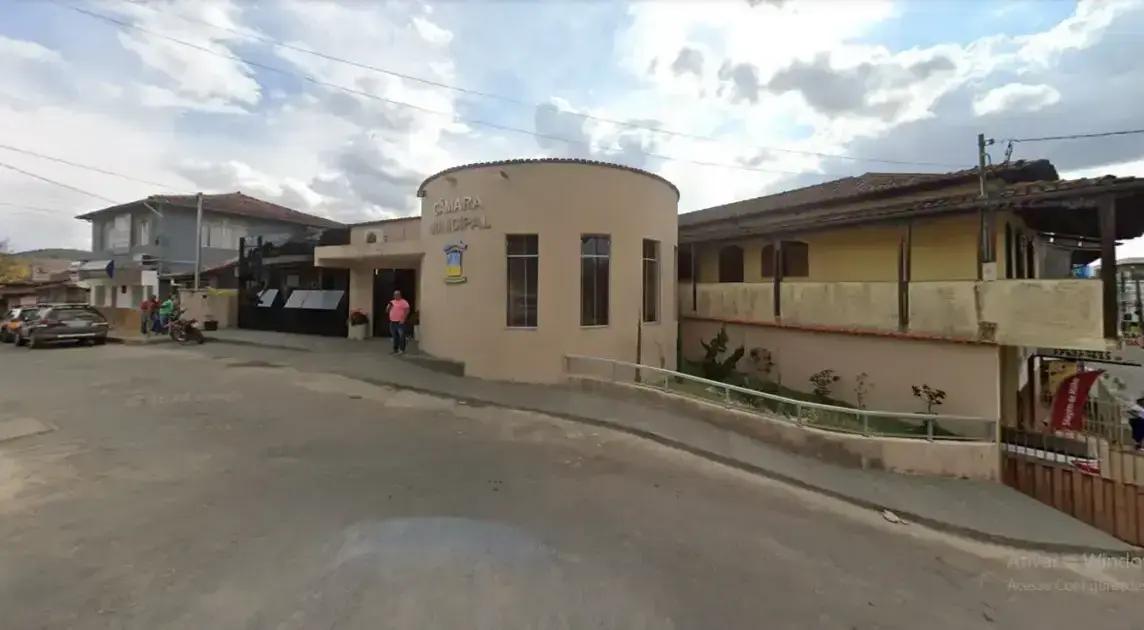 Câmara de Bom Jesus do Amparo rejeita projeto que proibia nomeação de condenados