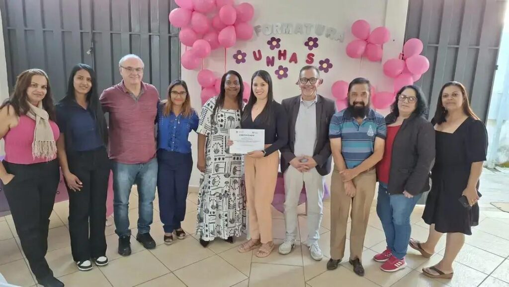 Formatura em Monlevade celebra novas empreendedoras do curso de manicure