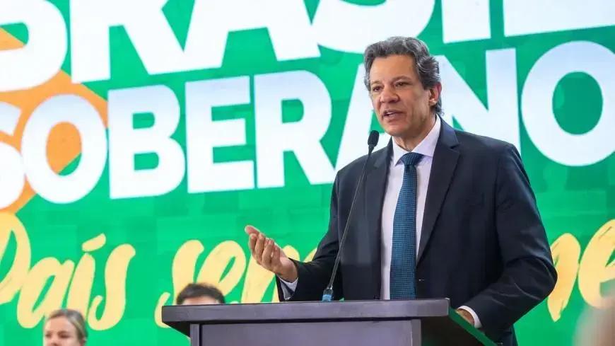 Governo brasileiro apresenta plano de socorro frente ao tarifaço dos EUA